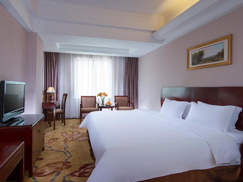 Vienna Hotel Shenzhen Yinhu Bus Station Zewnętrze zdjęcie